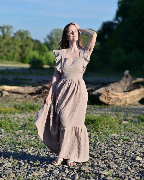 mitera_szoptatos_ruha_light_taupe_3