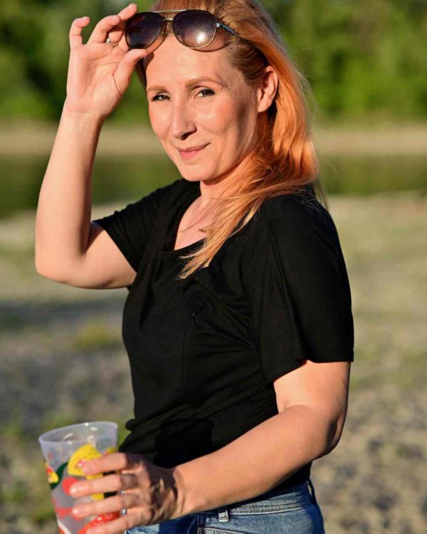 mae_szoptatos_polo_fekete_2 mae_szoptatos_polo_fekete_2