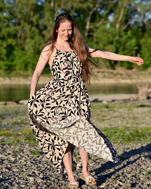 iya_szoptatos_maxiruha_willow_4